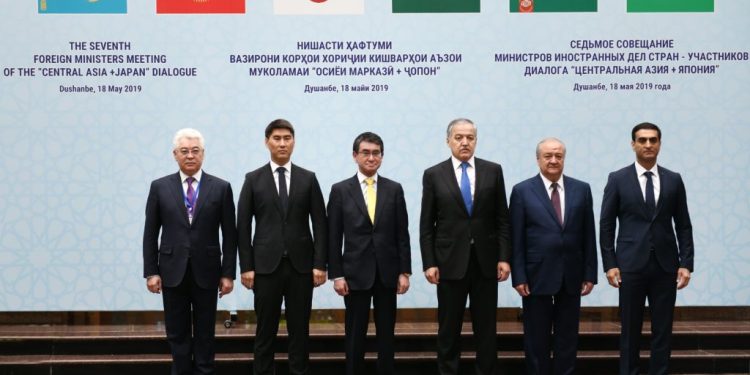 Нуфузи хомуши Жопун