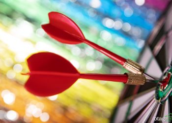 Фалсафи сахтиҳои зиндагӣ