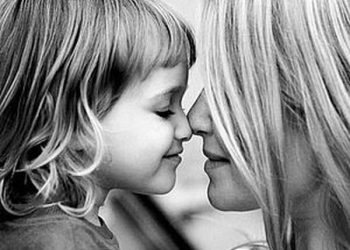 Модар биҳишти мост