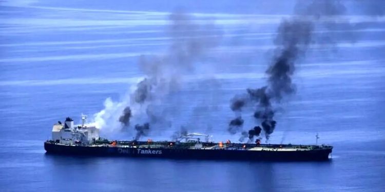 Ҳамлаи артиши Яман ба як киштии исроилӣ