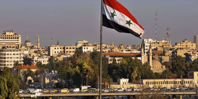 Сурия дар остонаи таҷзия ва фурӯпошӣ