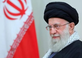 Шаҳодати Оятуллоҳ Хоманаӣ