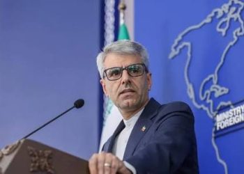 Посухи Эрон ба Вазорати хориҷаи Олмон дар мавриди поён додан ба ҷанг