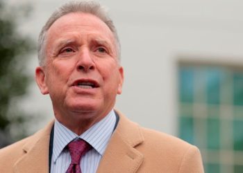 Талоши Амрико барои оташбаси фаврӣ