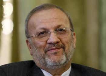 Хитоби Манучеҳри Муттакӣ ба Баҳрайн: Коре мекунем, номатонро ҳам фаромӯш мекунед!