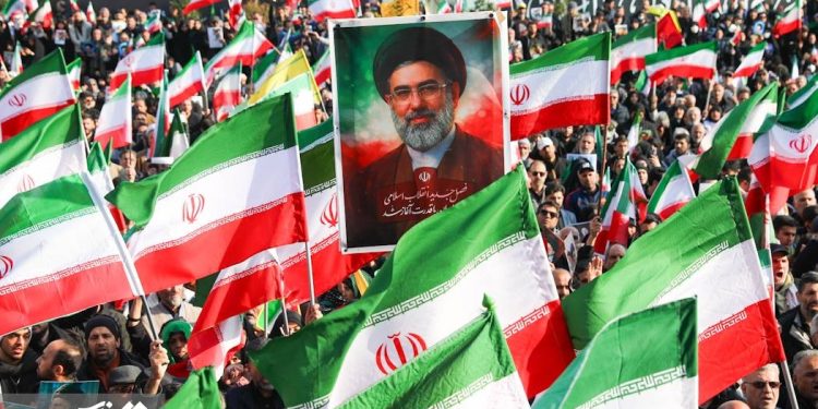 Расонаҳои ғарбӣ: Эрон барои тавофуқ аҷала надорад