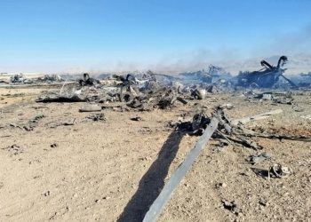 Иддаои Омрико: Ду ҳавопаймои омрикоии соқитшуда дар хоки Эронро худамон мунфаҷир кардем